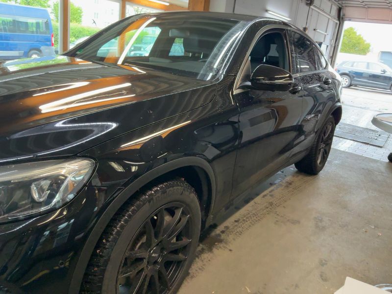 Mercedes-Benz GLC-Klasse GLC 250 4Matic AMG Line 2019 – снимка 2