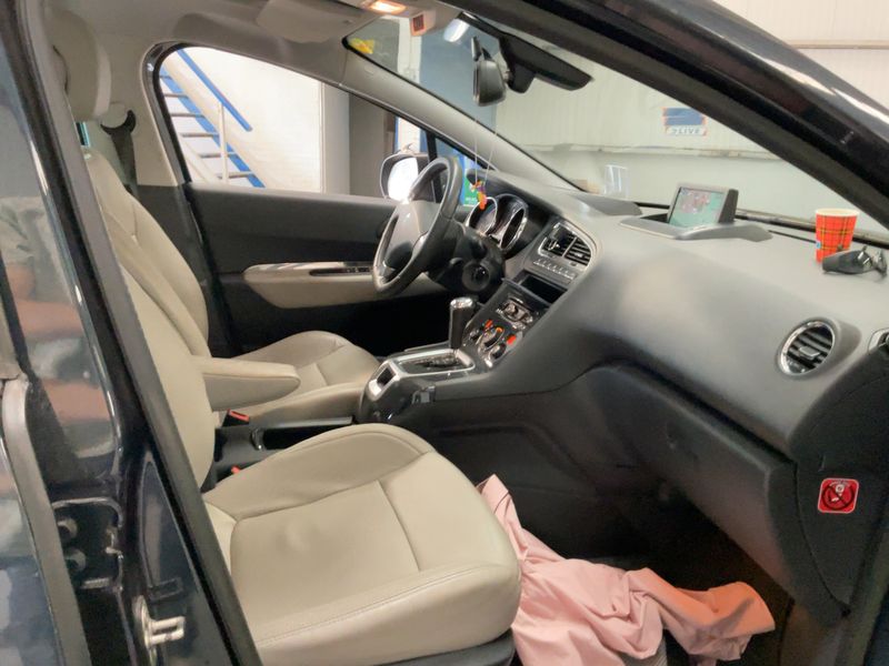 Peugeot 5008 1.6 THP Allure 2013 – снимка 11