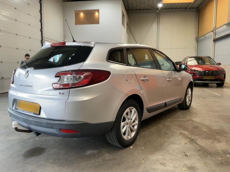 Renault Megane 1.2 Life 2014 – снимка 8