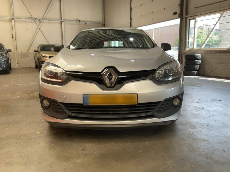 Renault Megane 1.2 Life 2014 – снимка 14