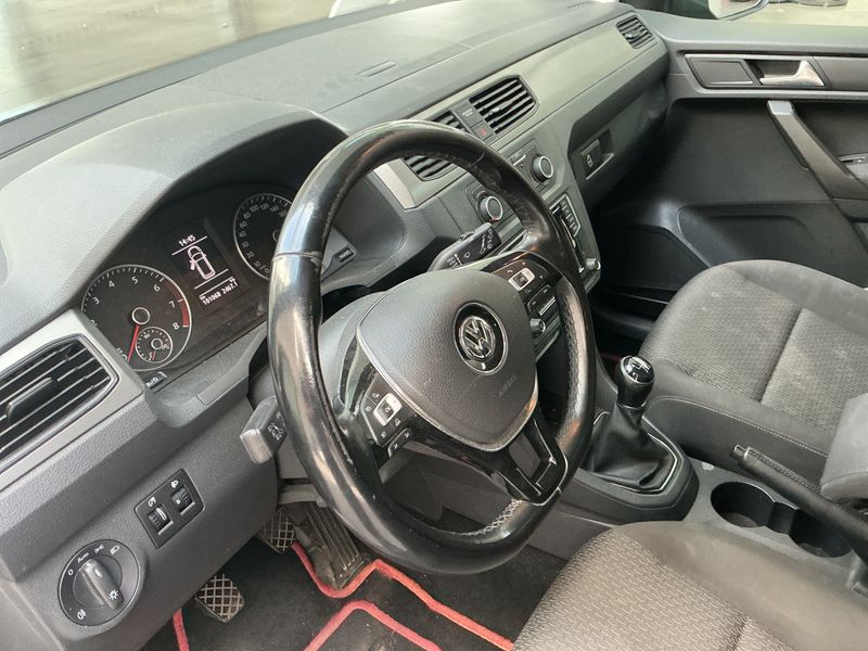 Volkswagen Caddy 1.4 TSI Trendline BlueMotion Tech 2016 – снимка 30