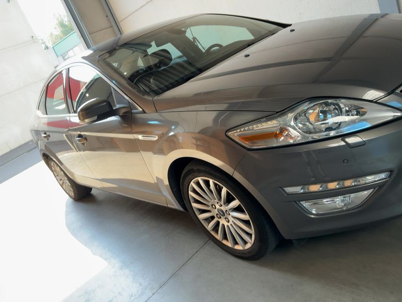 Ford Mondeo 1.6 EcoBoost Business Edition 2013 – снимка 12