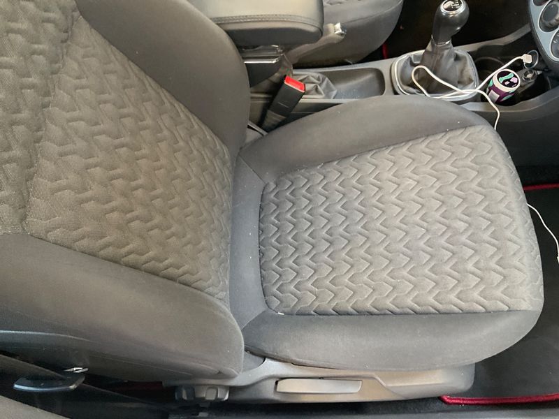 Opel Corsa 1.4 Active 2013 – снимка 25