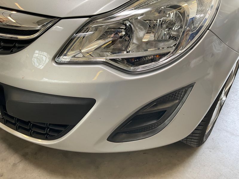 Opel Corsa 1.4 Active 2013 – снимка 35