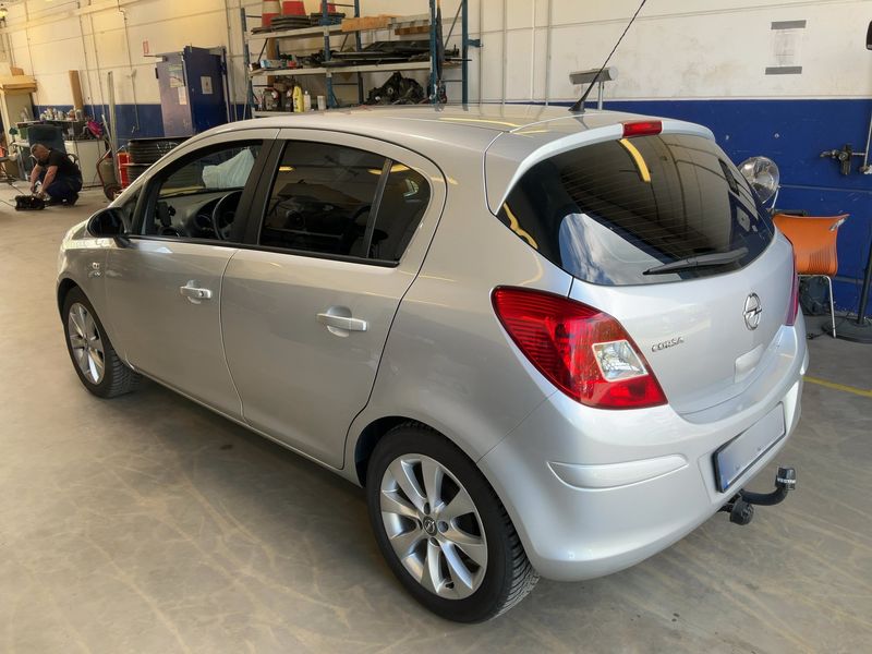 Opel Corsa 1.4 Active 2013 – снимка 6