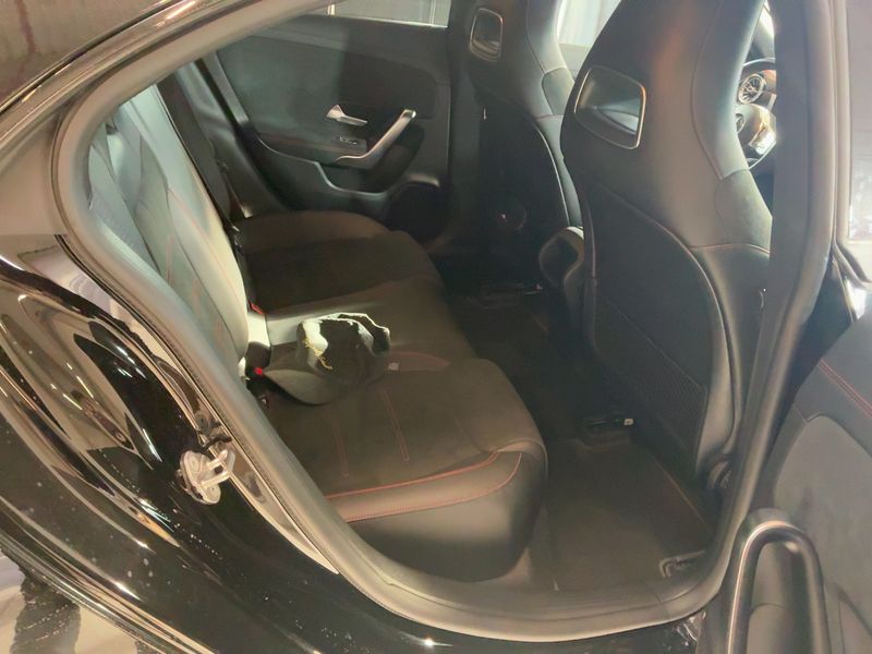 Mercedes-Benz CLA-Klasse CLA 180 AMG Line 2020 – снимка 19