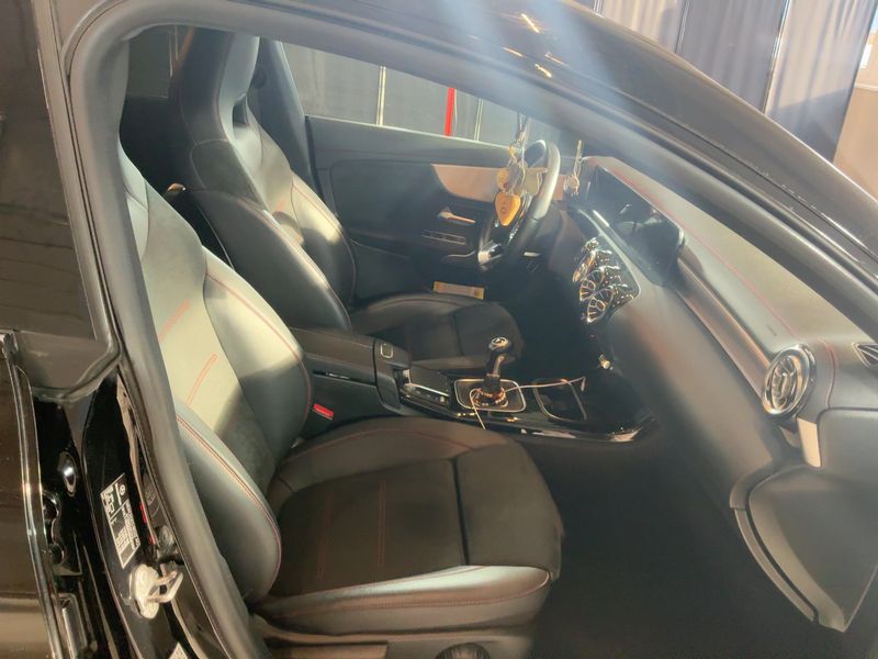 Mercedes-Benz CLA-Klasse CLA 180 AMG Line 2020 – снимка 16