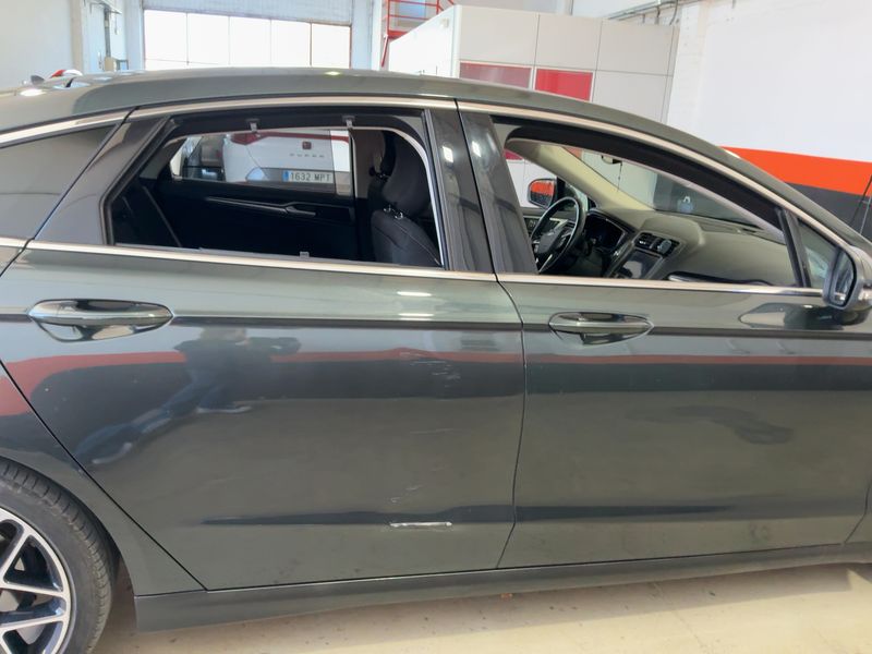 Ford Mondeo 1.5 EcoBoost Titanium 2018 – снимка 10
