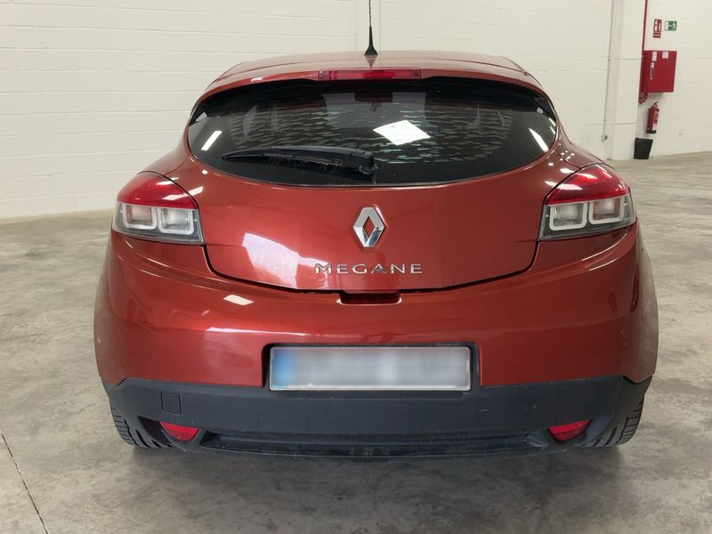 Renault Megane 2.0 TCe Dynamique 2010 – снимка 7