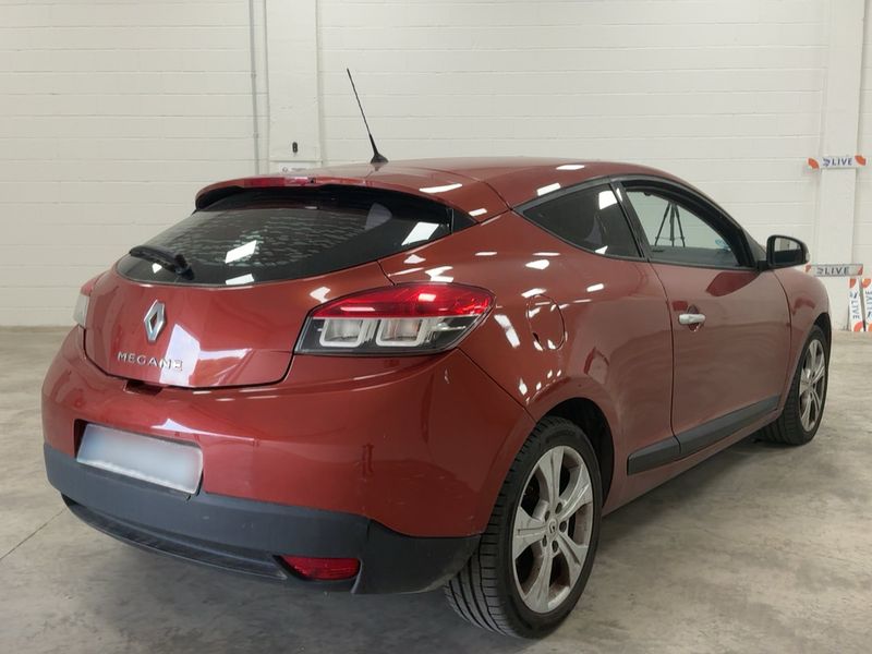 Renault Megane 2.0 TCe Dynamique 2010 – снимка 8