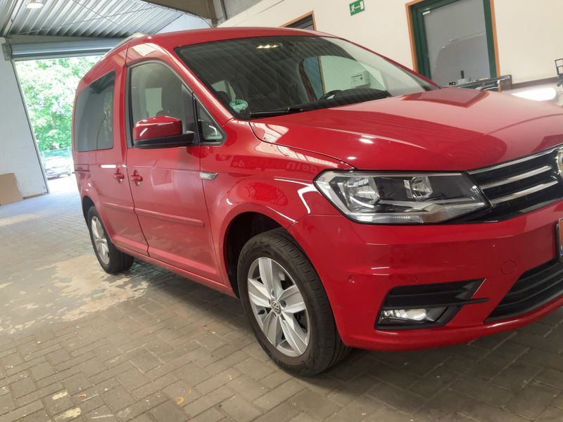 Volkswagen Caddy 1.4 TSI Comfortline BlueMotion Tech 2017 – снимка 12