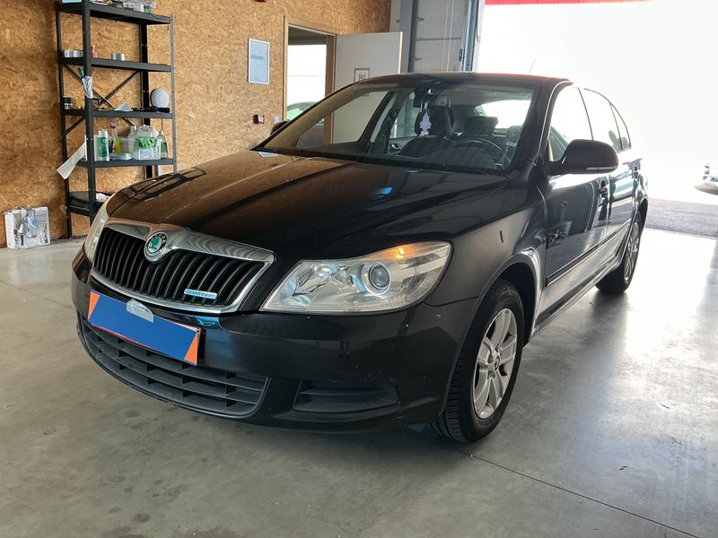 Skoda Octavia 1.6 TDI GreenLine 2011 – снимка 1