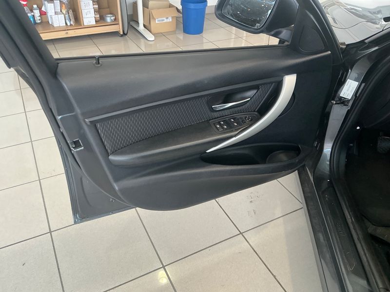 BMW 3er 320d 2013 – снимка 27