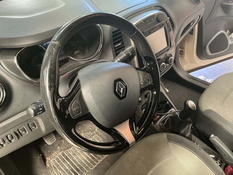Renault Captur 1.5 dCi Business 2016 – снимка 29