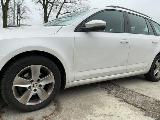 Skoda Octavia 1.6 TDI Ambition 2019 – снимка 2