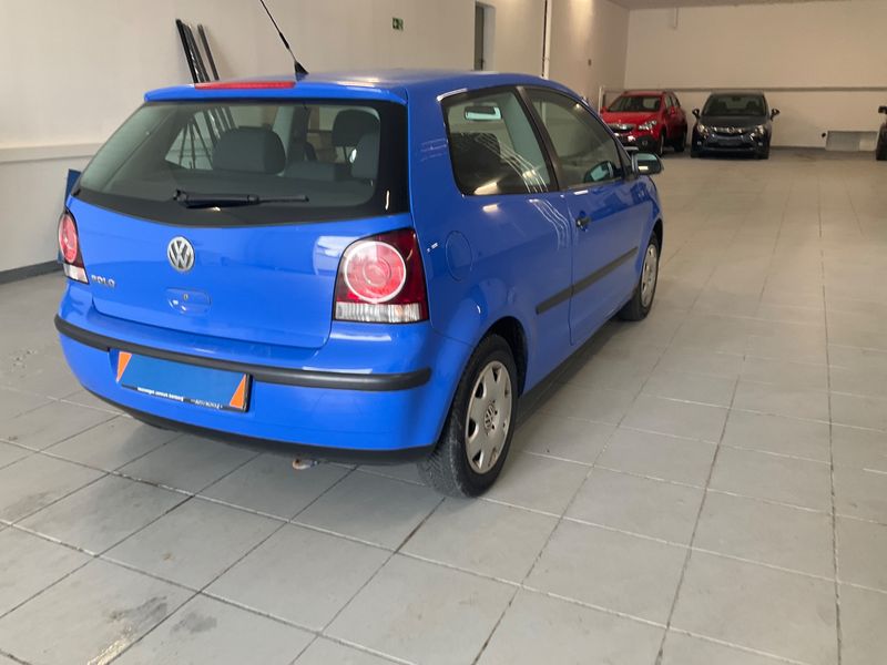 Volkswagen Polo 1.2 Trendline 2009 – снимка 2