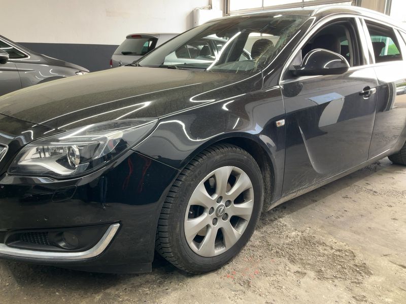 Opel Insignia Sports Tourer 2.0 CDTI Innovation 2017 – снимка 2
