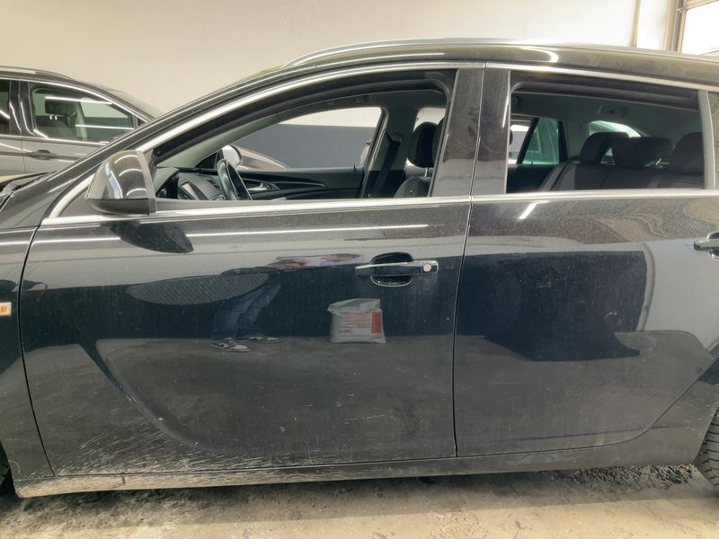 Opel Insignia Sports Tourer 2.0 CDTI Innovation 2017 – снимка 4