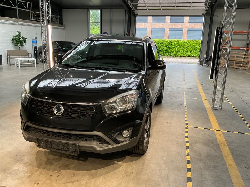 Ssangyong Korando 2.2 TD Sapphire 4x4 2016 – снимка 1