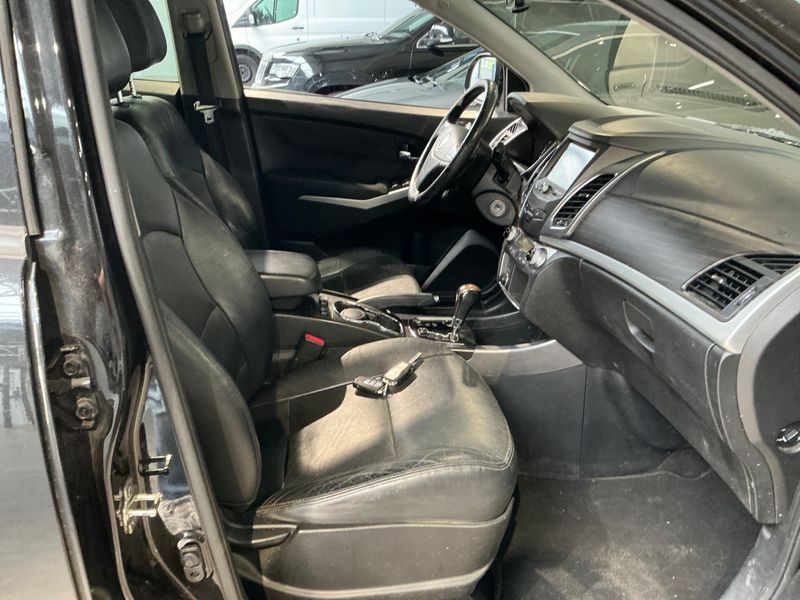 Ssangyong Korando 2.2 TD Sapphire 4x4 2016 – снимка 3
