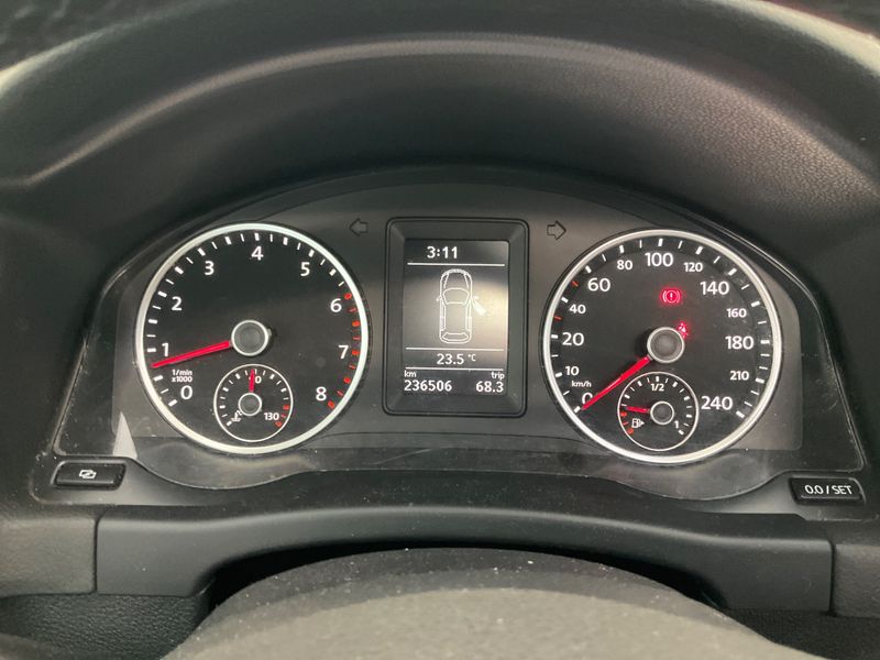 Volkswagen Tiguan 1.4 TSI Sport & Style 4Motion 2010 – снимка 4