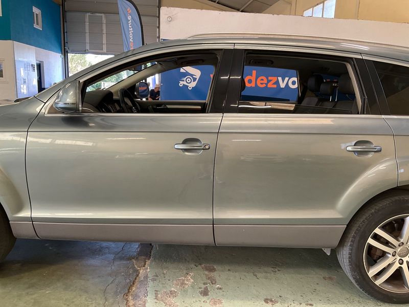 Audi Q7 3.0 V6 TDI quattro 2007 – снимка на щета