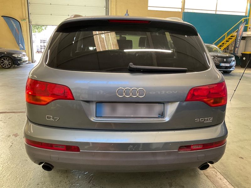 Audi Q7 3.0 V6 TDI quattro 2007 – снимка 5