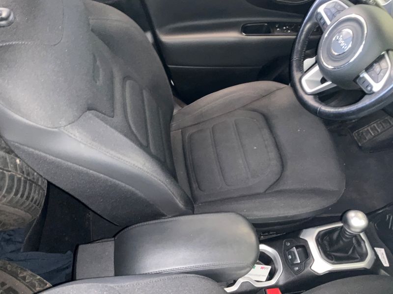 Jeep Renegade 1.6 M-Jet Limited FWD 2017 – снимка 23