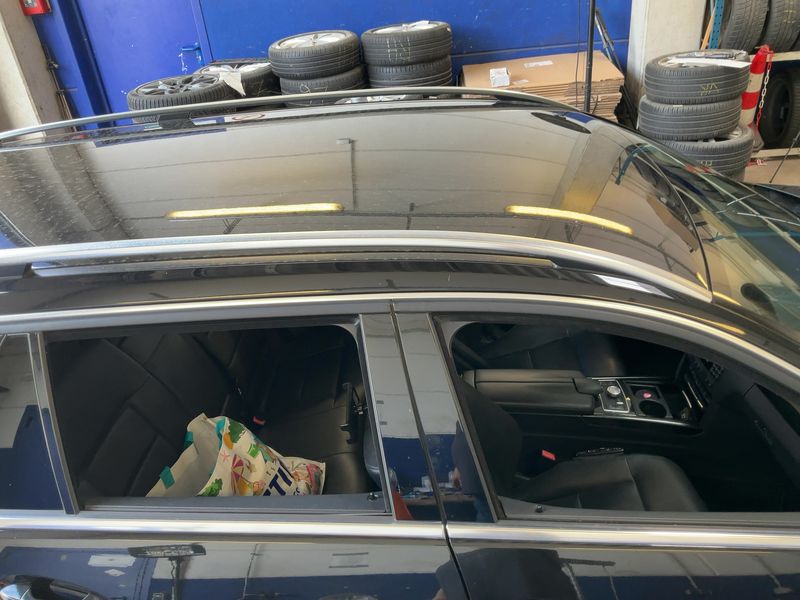 Mercedes-Benz E-Klasse E 500 CGI T BlueEfficiency 4Matic Avantgarde 2012 – снимка 13