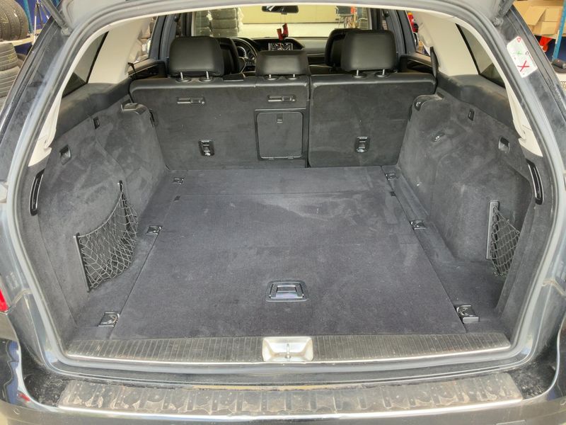 Mercedes-Benz E-Klasse E 500 CGI T BlueEfficiency 4Matic Avantgarde 2012 – снимка 15