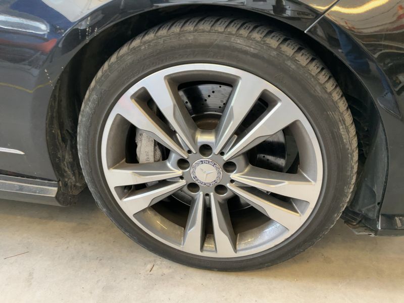 Mercedes-Benz E-Klasse E 500 CGI T BlueEfficiency 4Matic Avantgarde 2012 – снимка 11