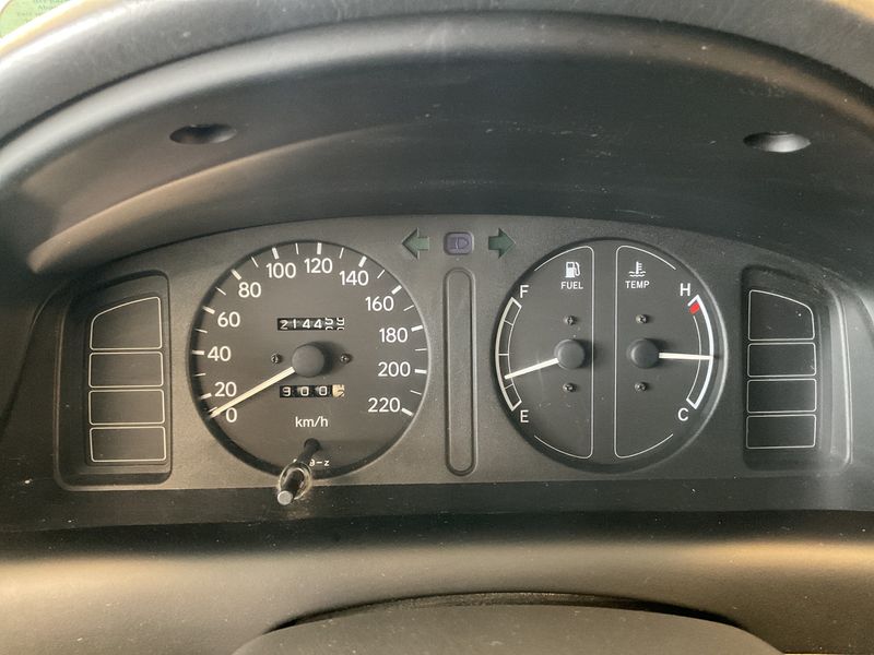 Toyota Corolla 1.6 Sol 2001 – снимка 4