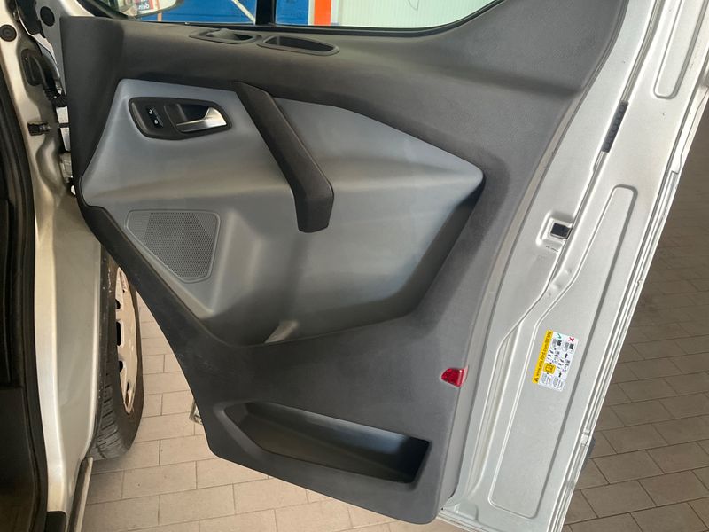 Ford Transit 2.0 TDCi 310 L1 Trend 2016 – снимка 32
