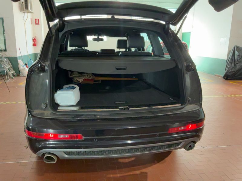 Audi Q7 3.0 V6 TDI quattro 2012 – снимка 15