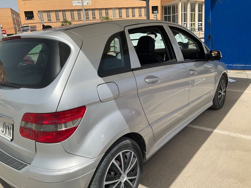 Mercedes-Benz B-Klasse B 180 CDI 2011 – снимка 2