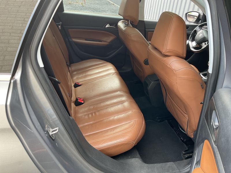 Peugeot 308 1.6 Blue-HDi Access Business 2015 – снимка на щета