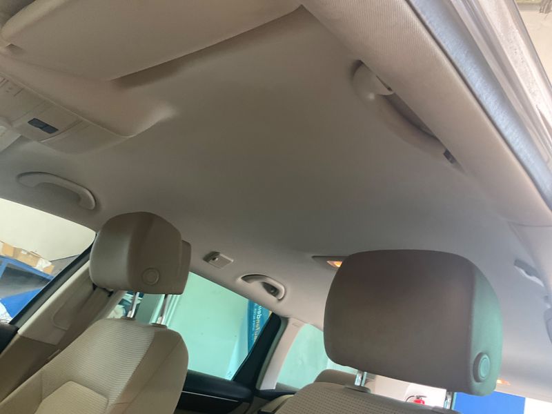Volkswagen Passat 2.0 TDI Comfortline BlueMotion Tech 2011 – снимка 39