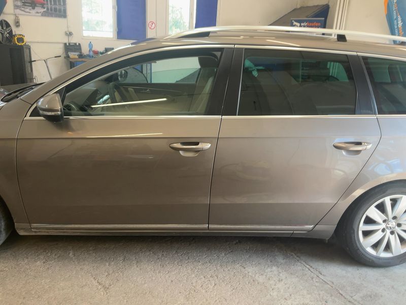 Volkswagen Passat 2.0 TDI Comfortline BlueMotion Tech 2011 – снимка 4