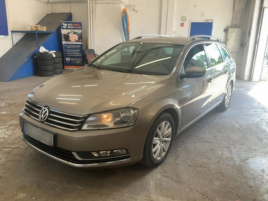 Volkswagen Passat 2.0 TDI Comfortline BlueMotion Tech 2011