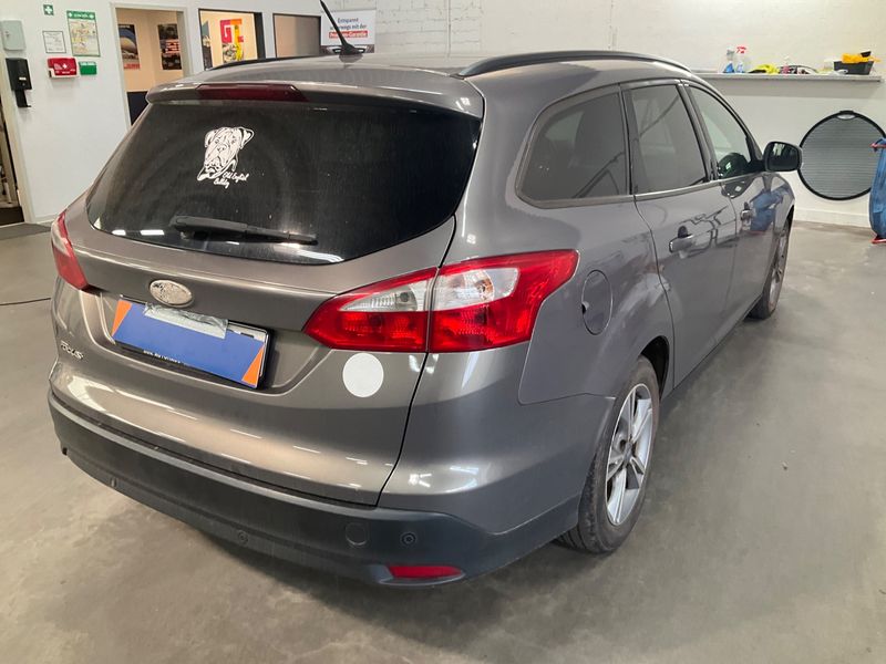 Ford Focus 1.6 TDCi SYNC Edition 2013 – снимка 2