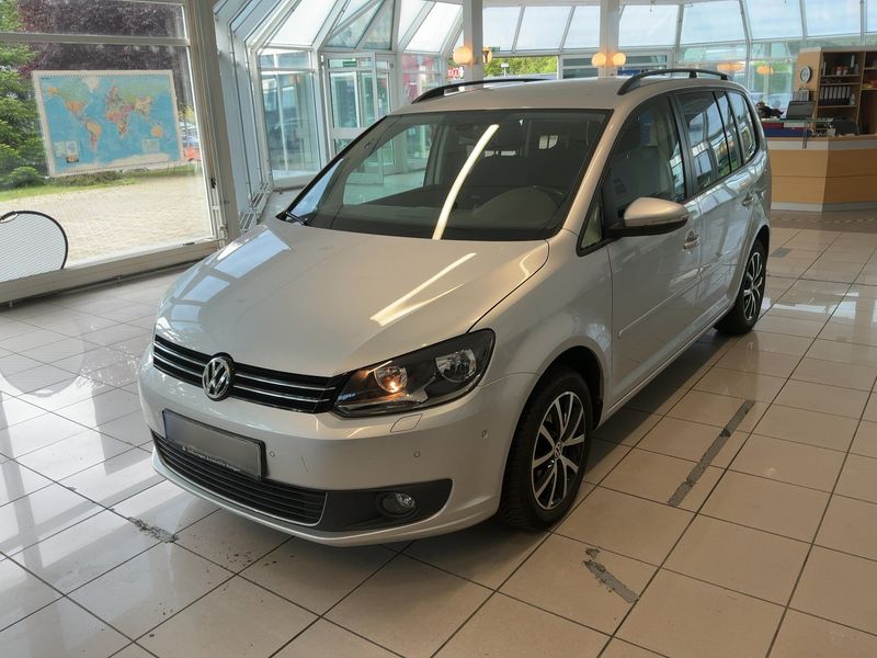 Volkswagen Touran 2.0 TDI Comfortline 2014 – снимка 1