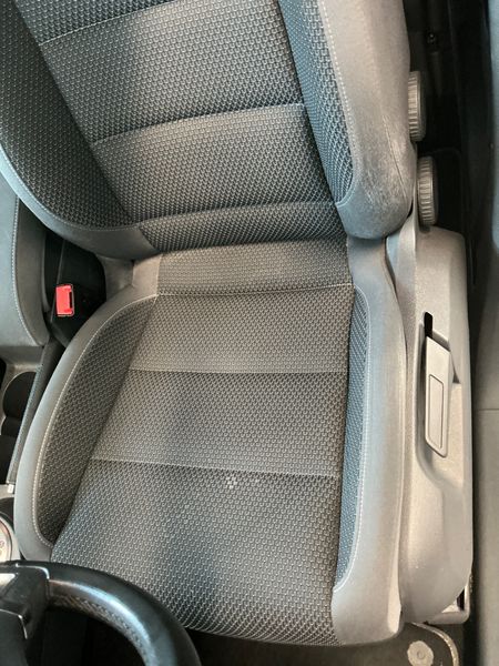 Volkswagen Touran 2.0 TDI Comfortline 2014 – снимка 24