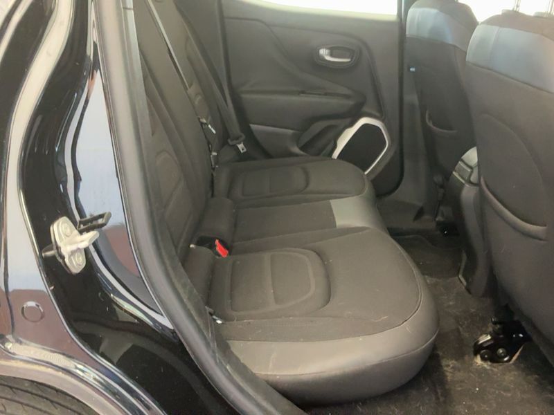 Jeep Renegade 2.0 M-Jet Limited 4WD 2016 – снимка 19