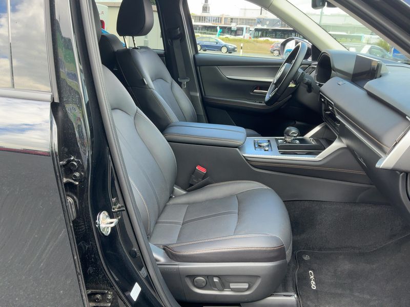 Mazda CX-60 3.3 e-Skyactiv-D Homura AWD 2025 – снимка 17