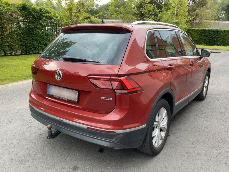 Volkswagen Tiguan 2.0 TDI Highline 4Motion BlueMotion Tech 2018 – снимка 8