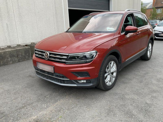 Volkswagen Tiguan 2.0 TDI Highline 4Motion BlueMotion Tech 2018 – снимка 1