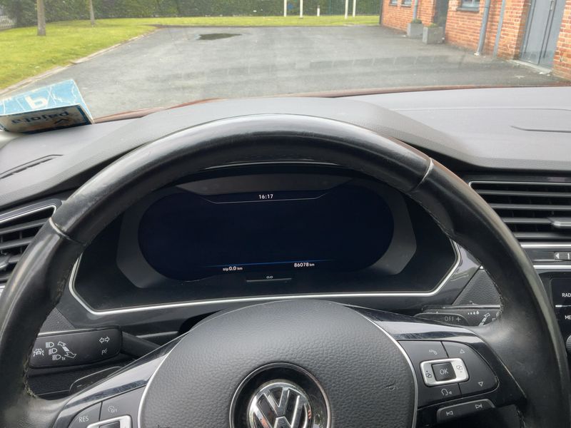 Volkswagen Tiguan 2.0 TDI Highline 4Motion BlueMotion Tech 2018 – снимка 18