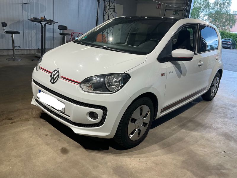 Volkswagen up! 1.0 Club up! 2015 – снимка 1