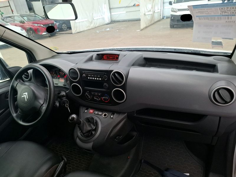 Citroen Berlingo 1.6 Blue-HDi Club L1 2018 – снимка 10