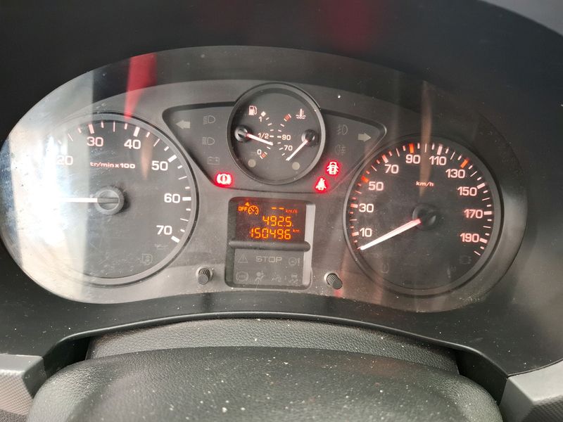 Citroen Berlingo 1.6 Blue-HDi Club L1 2018 – снимка 11